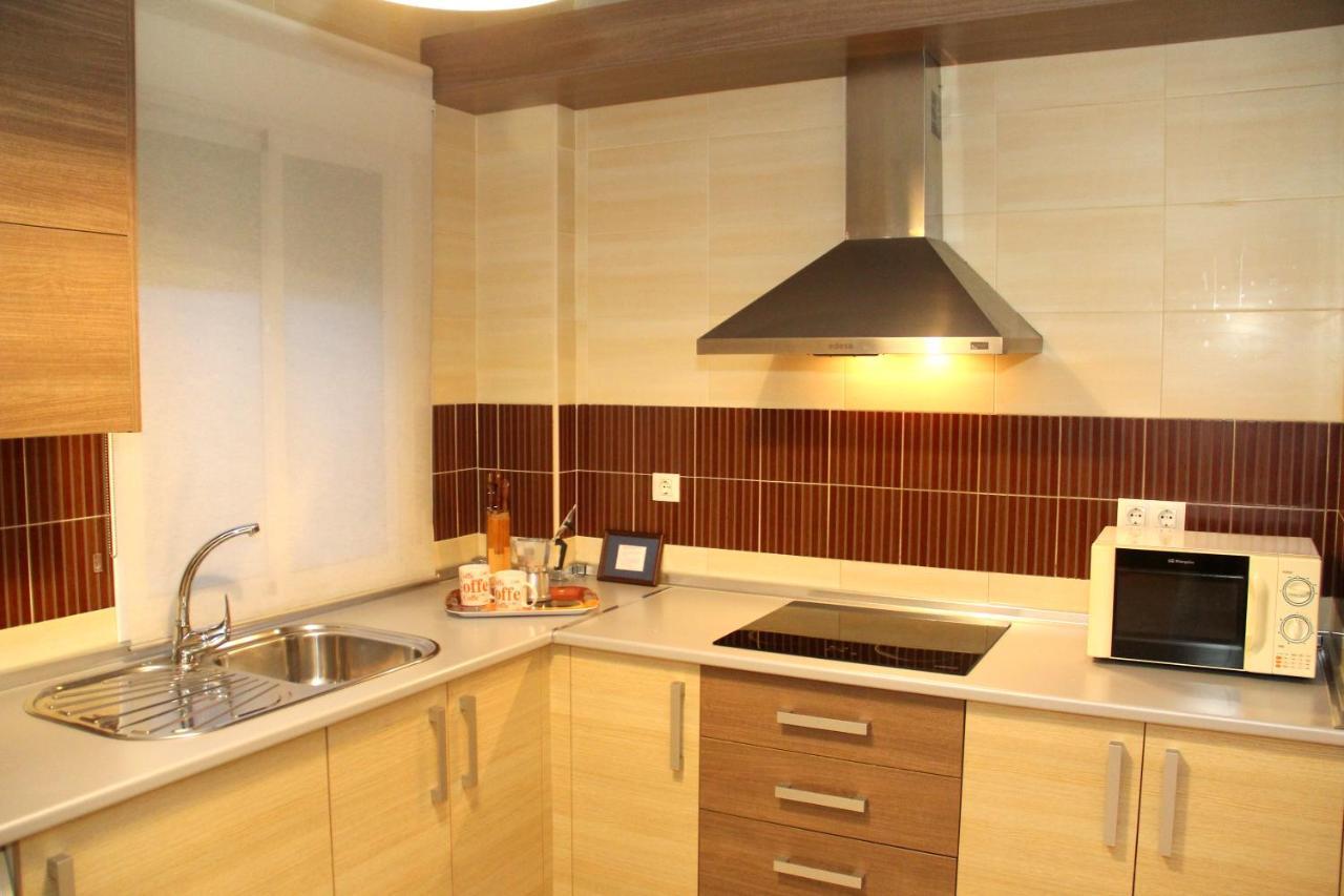 Apartamentos Alcazar De Баеса Екстер'єр фото