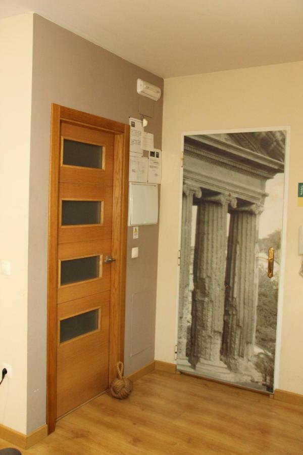 Apartamentos Alcazar De Баеса Екстер'єр фото