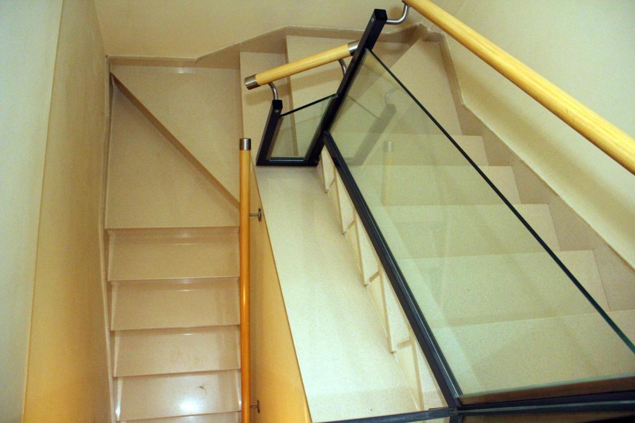 Apartamentos Alcazar De Баеса Екстер'єр фото