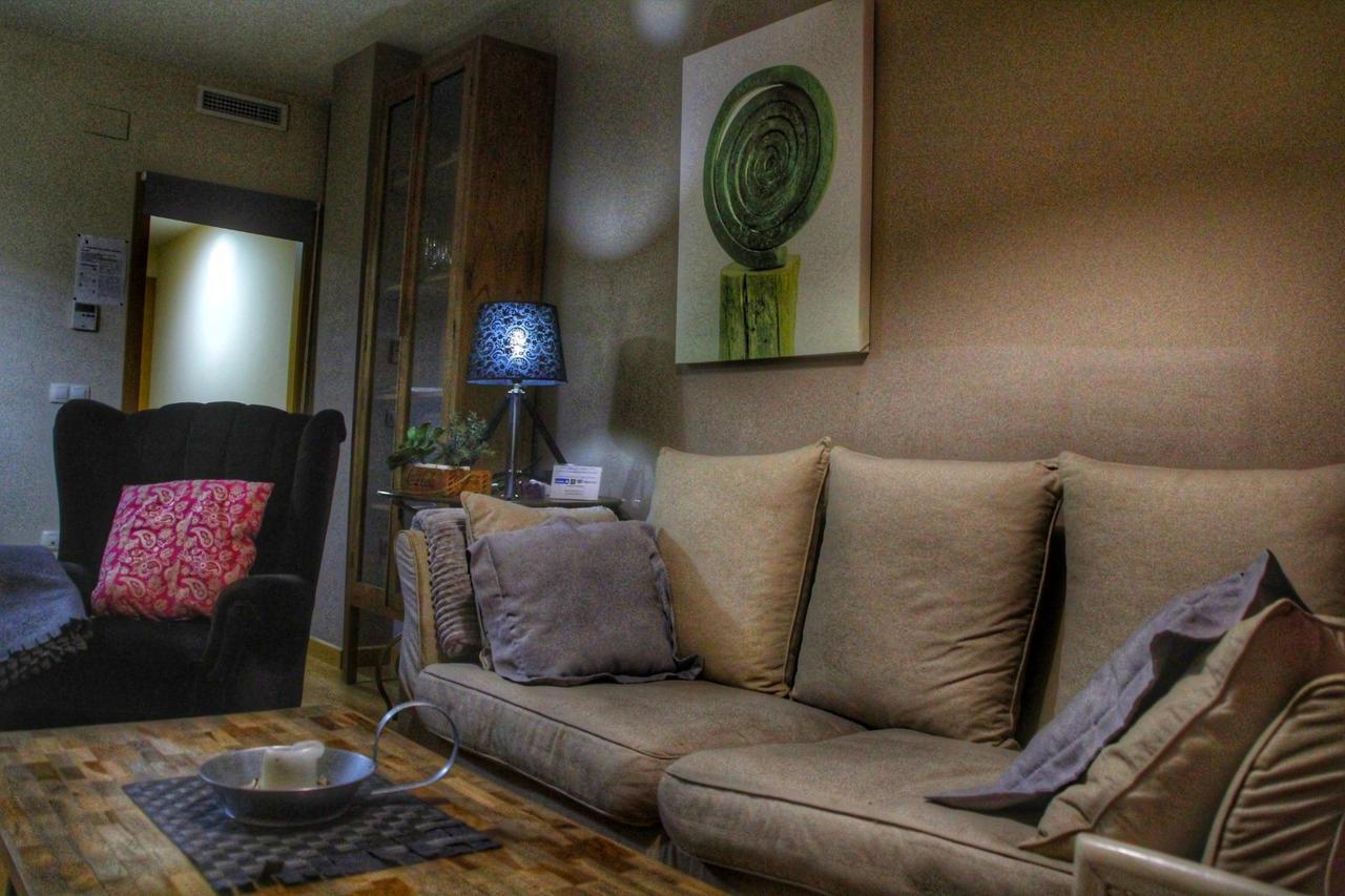 Apartamentos Alcazar De Баеса Екстер'єр фото