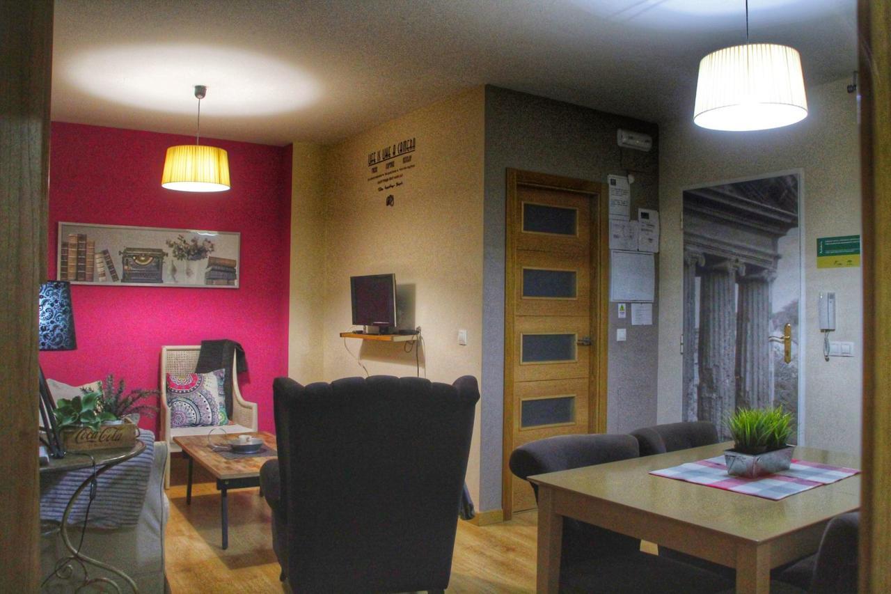 Apartamentos Alcazar De Баеса Екстер'єр фото