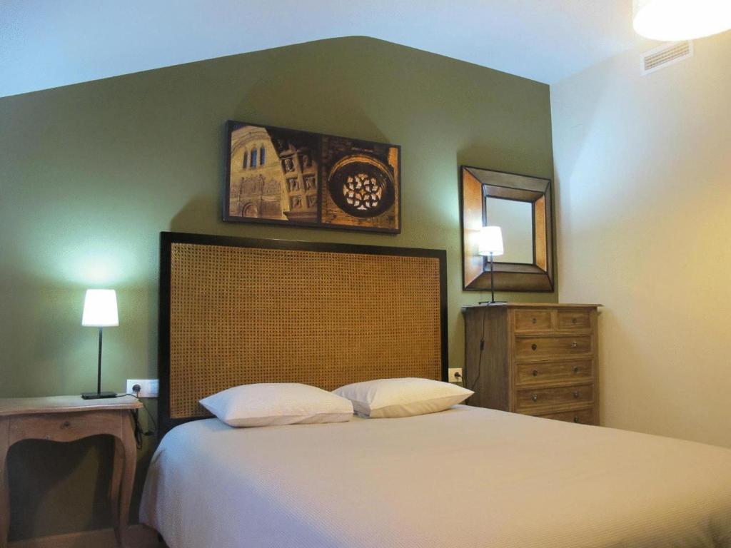 Apartamentos Alcazar De Баеса Екстер'єр фото
